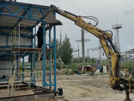 Монтаж легких металлоконструкций.&nbsp;