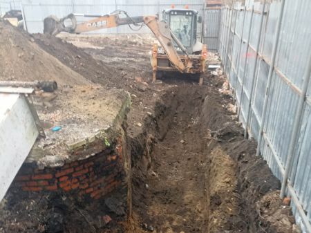 Копка траншеи. 